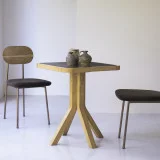 Café crème - Table en chêne massif et marbre