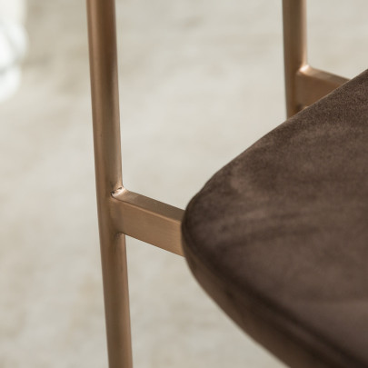 Yutapi - Chaise brown en chêne